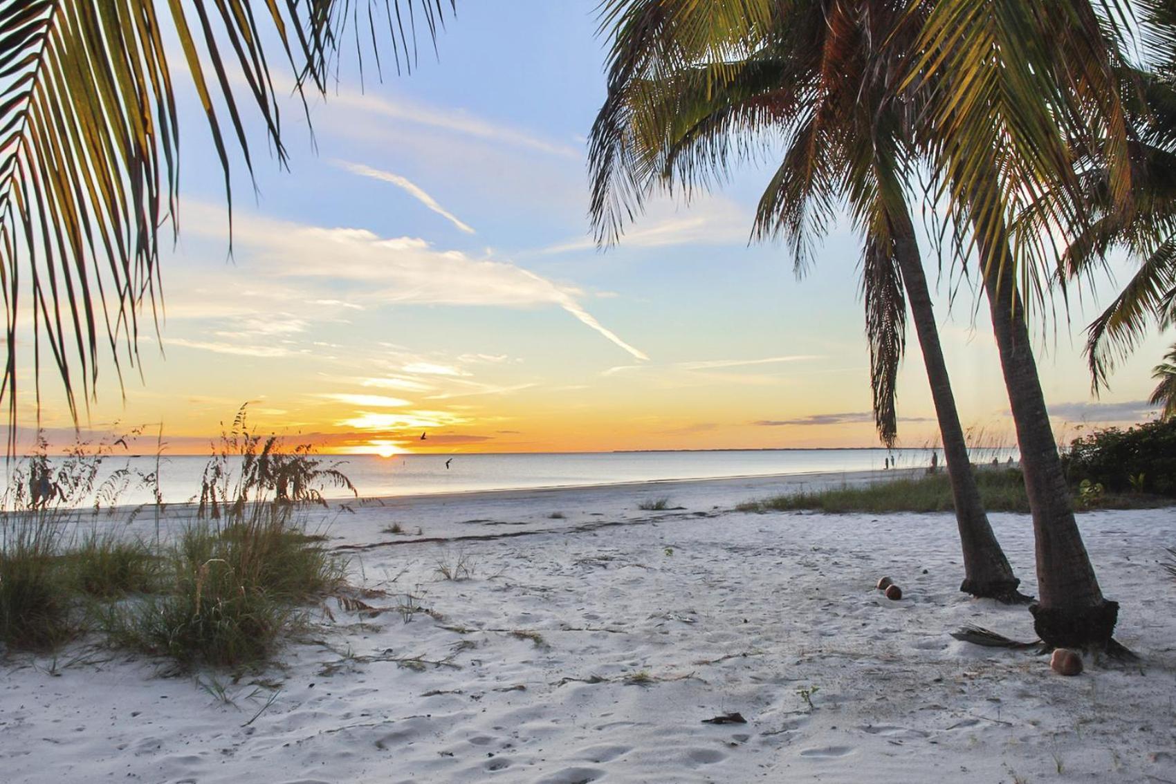 Beach Bungalow 1 By Sun Palace Vacations Fort Myers Beach Exteriér fotografie
